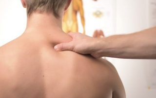 back cracked chiropractor
